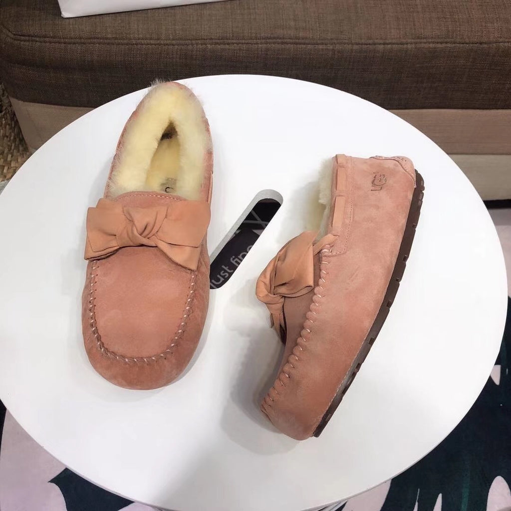 0031 Bow-Tie Driving Loafers – Coral Pink