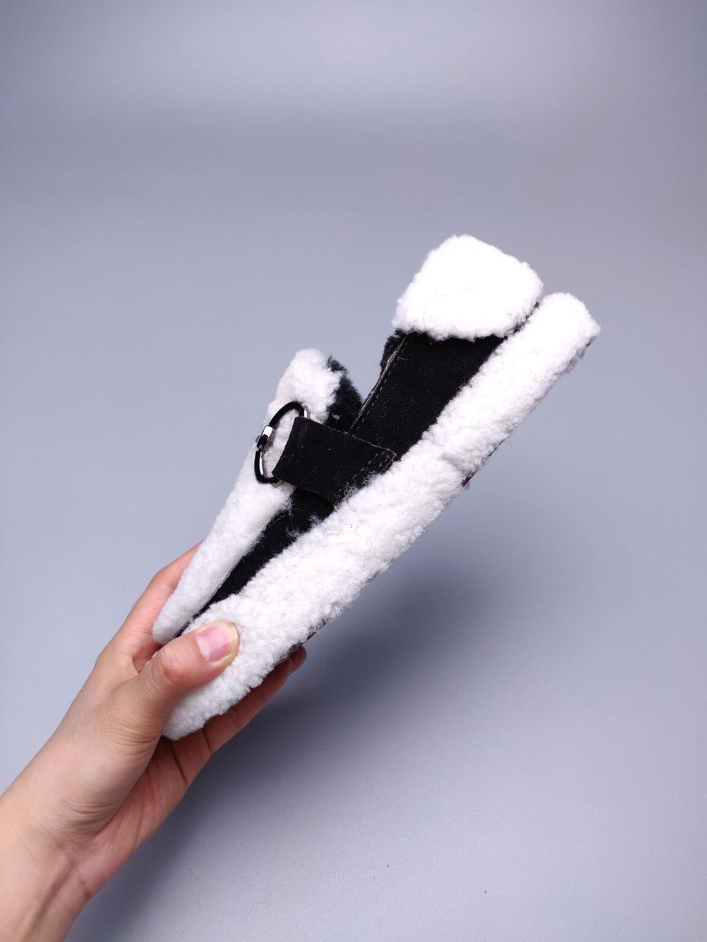 9727 Teddy Curly Loafers – White (In Stock)
