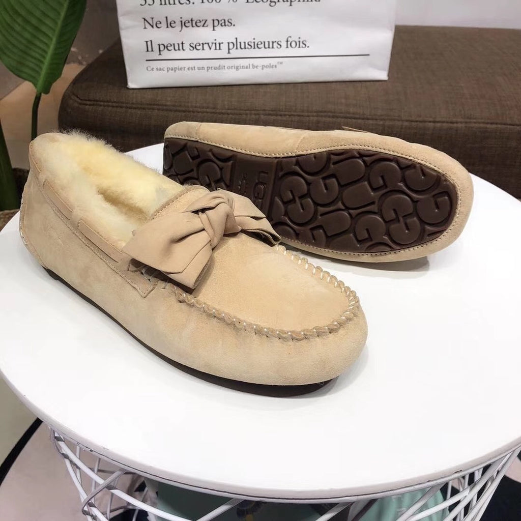 0031 Bow-Tie Driving Loafers – Light Tan