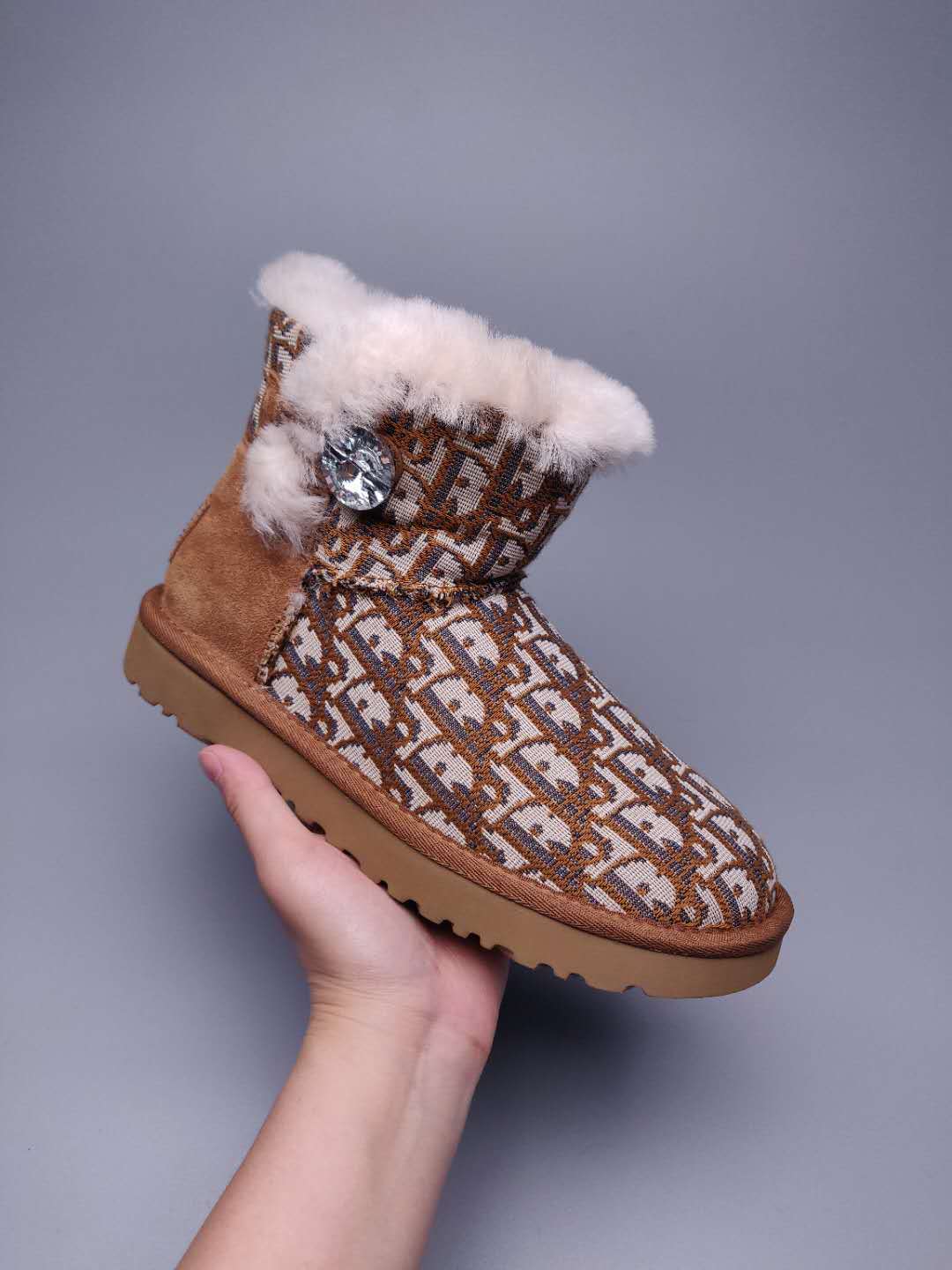 6554 Dior-Inspired Woven Texture Boots – Chestnut (In Stock)