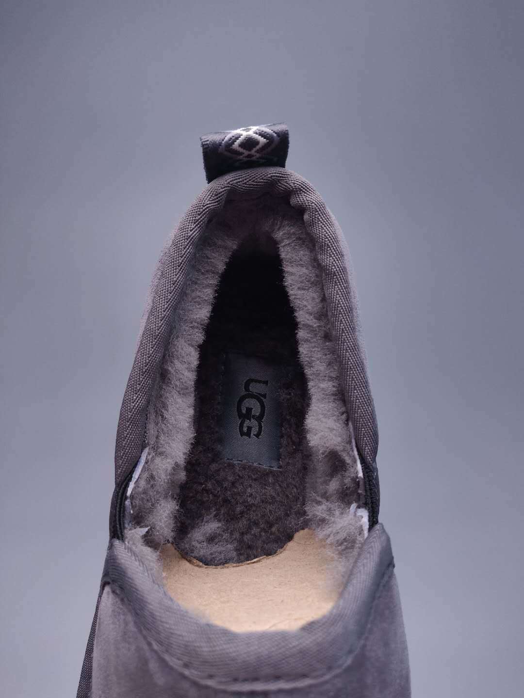 3455 Slip-On Low-Top Men’s Boots – Grey (In Stock)