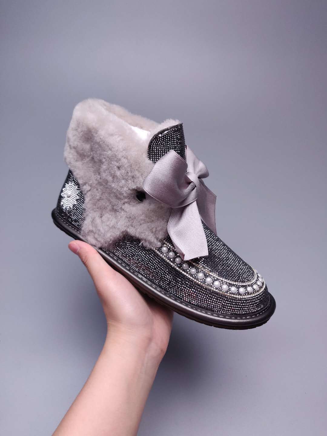 7888 Daisy Crystal Ribbon Boots – Mineral Grey (In Stock)