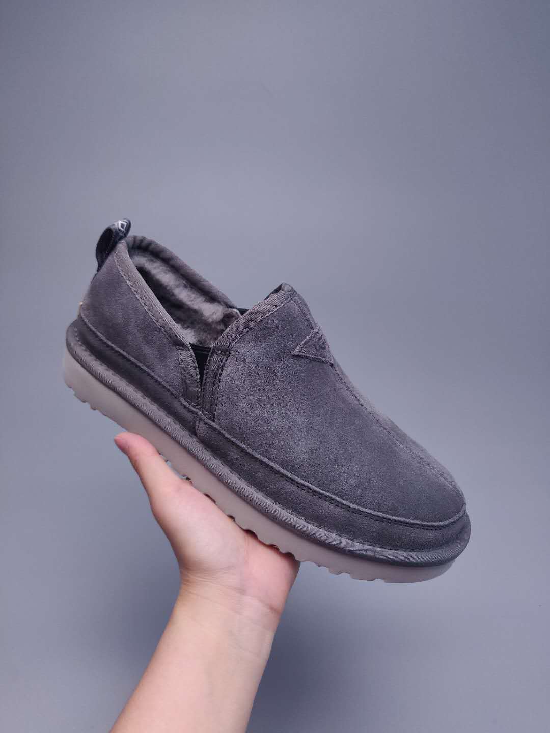 3455 Slip-On Low-Top Men’s Boots – Grey (In Stock)