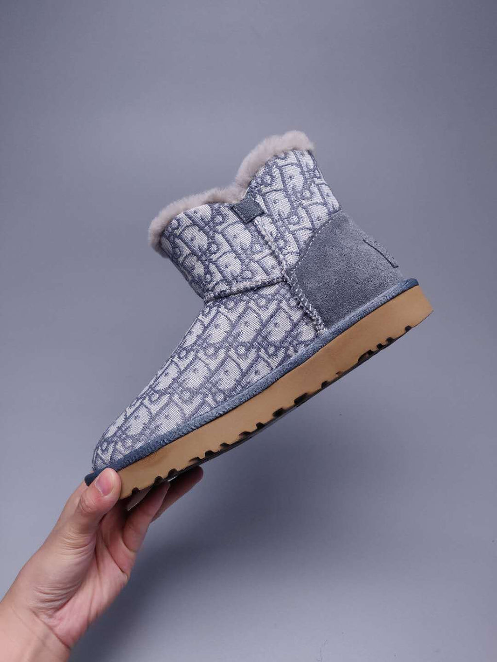 6554 Dior-Inspired Woven Texture Boots – Grey (In Stock)