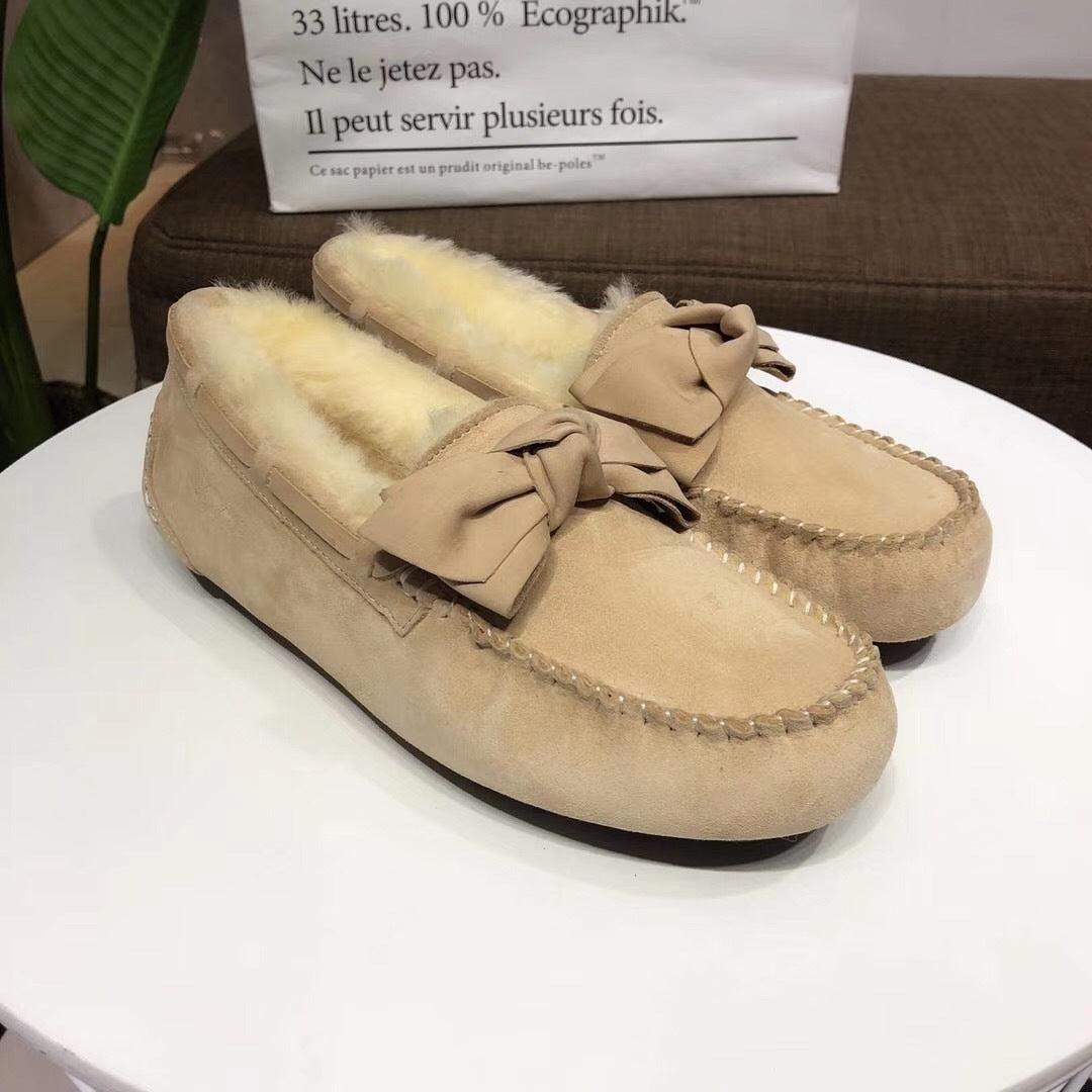 0031 Bow-Tie Driving Loafers – Light Tan