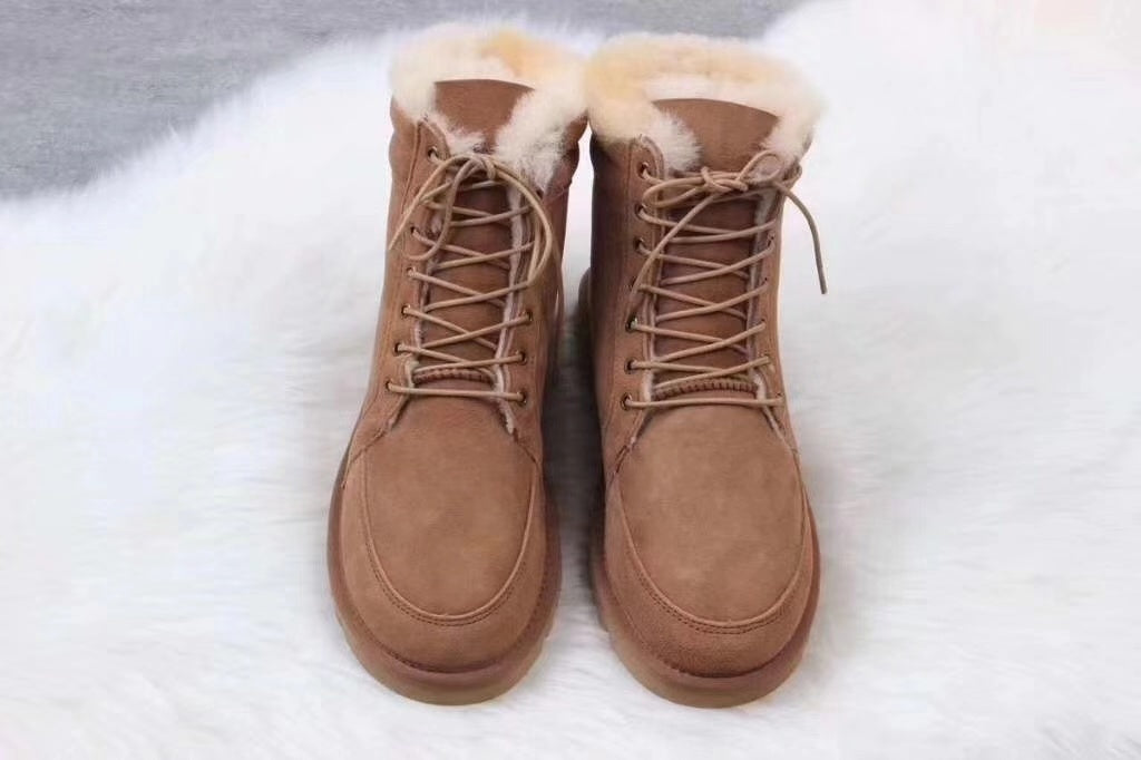097 Versatile Fur-Lined Martin Boots – Chestnut