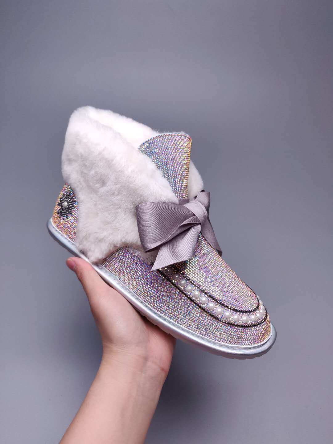 7888 Daisy Crystal Ribbon Boots – Iridescent (In Stock)