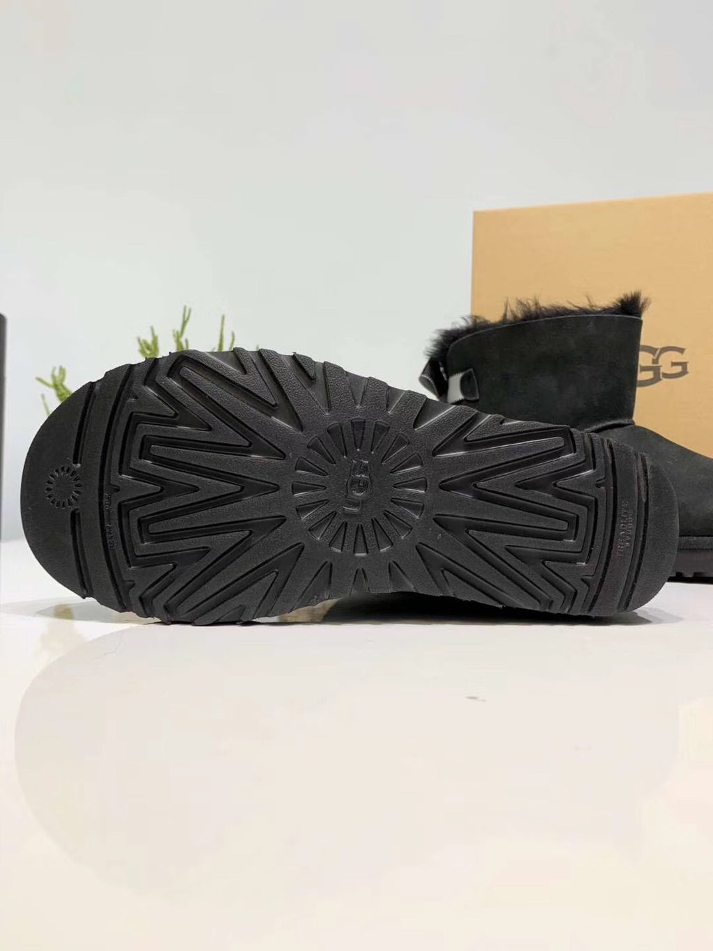 2938 Mukosi Winter Collection – Bow Shimmer Shoes (Black)