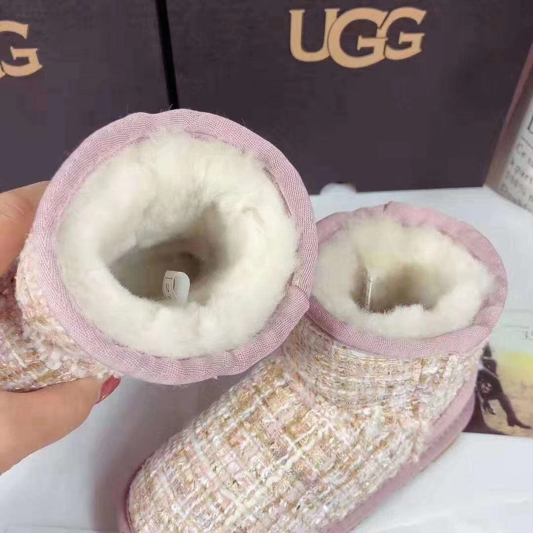 5854 Kids Chanel-Style Snow Boots – Pink