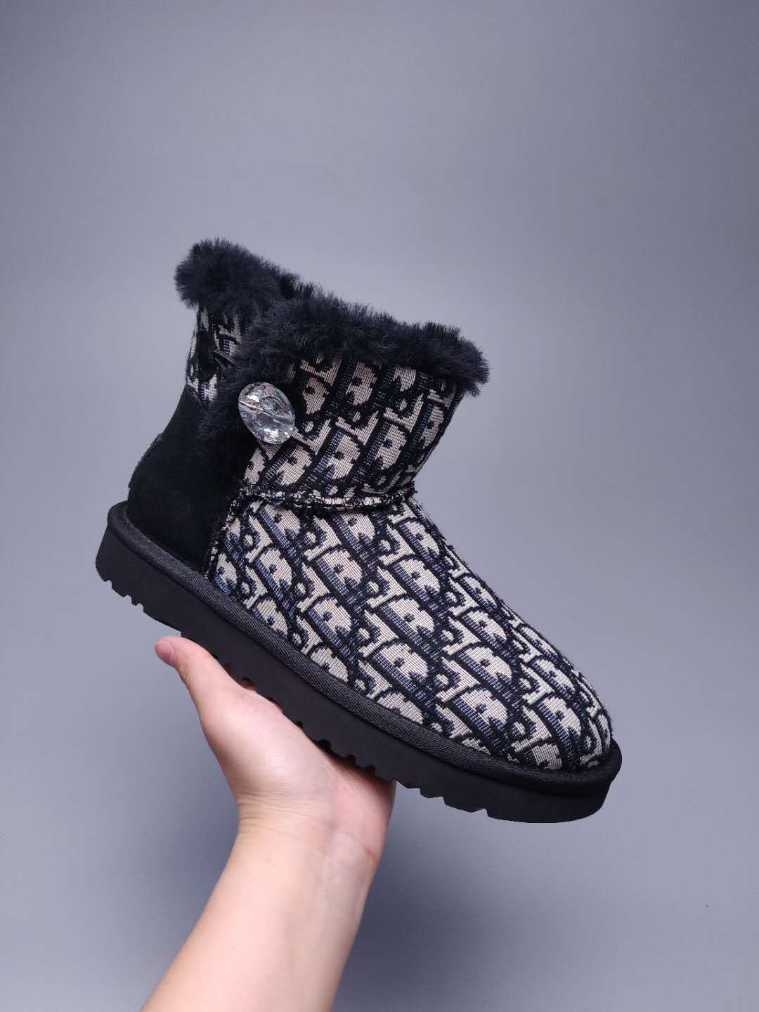 6554 Dior-Inspired Woven Texture Boots – Black (In Stock)