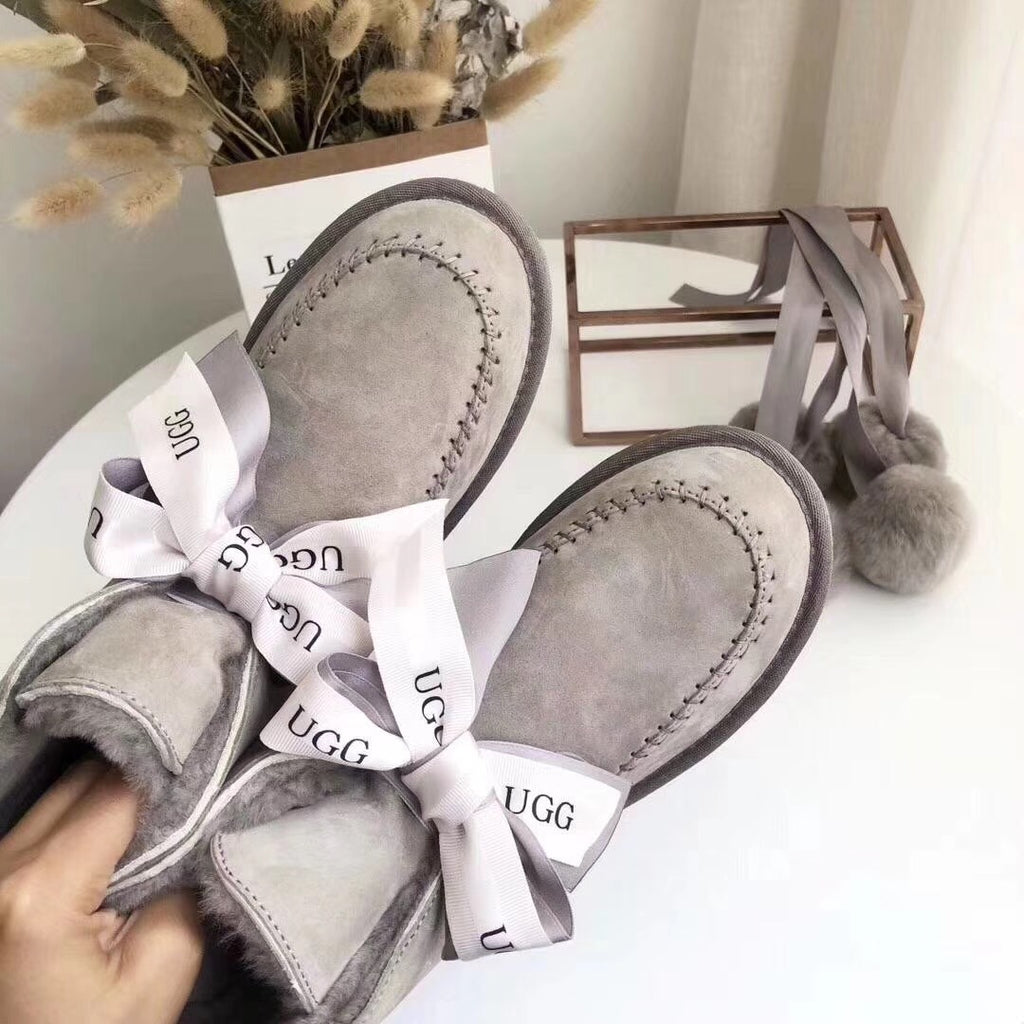 7541 New Pom-Pom Double Ribbon Shoes – 2-in-1 Style (Grey)