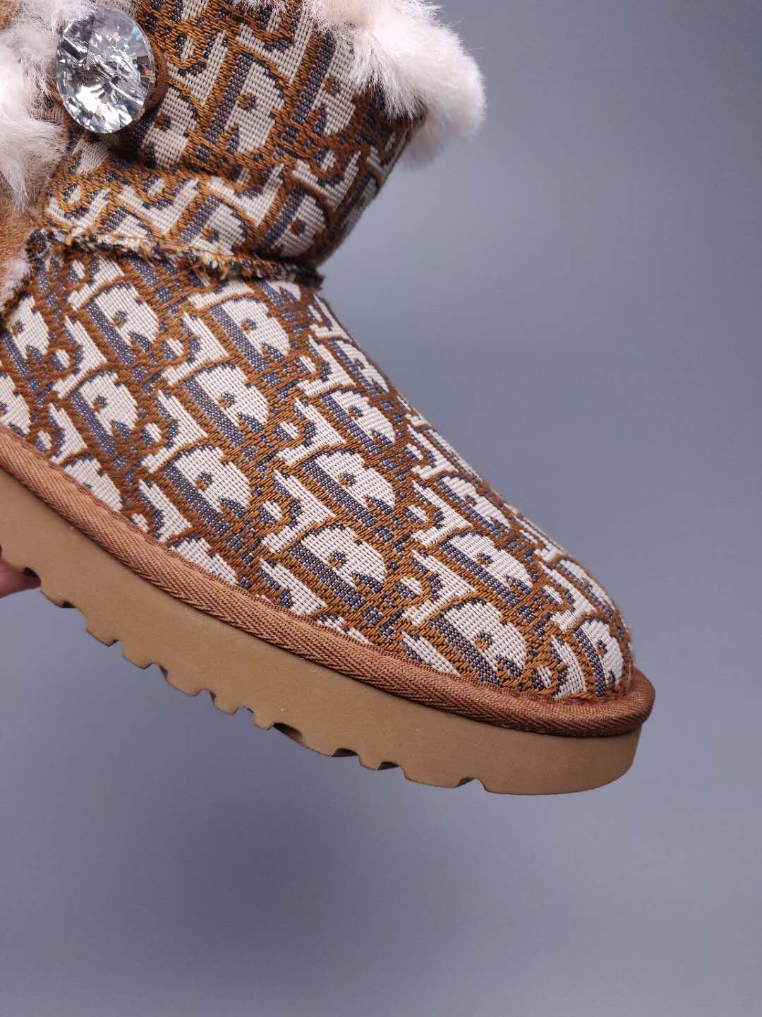 6554 Dior-Inspired Woven Texture Boots – Chestnut (In Stock)