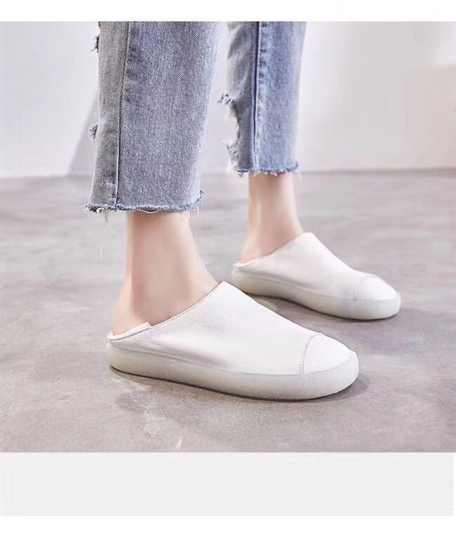 Stuart Weitzman 2019 Casual Sport Collection