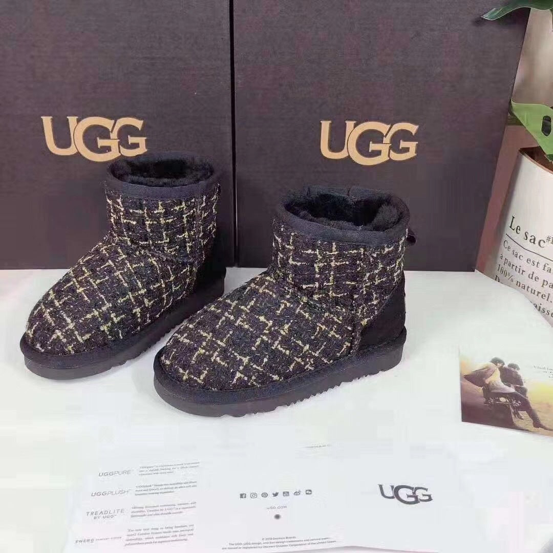 5854 Kids Chanel-Style Snow Boots – Black