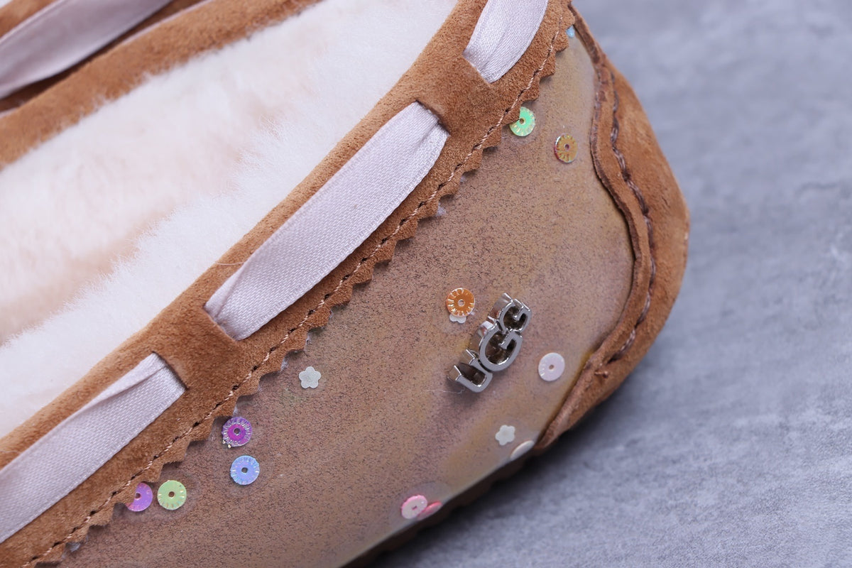 6125 Glow-in-the-Dark Starry Night Moccasin Boots – Chestnut | US Limited Edition (In Stock)