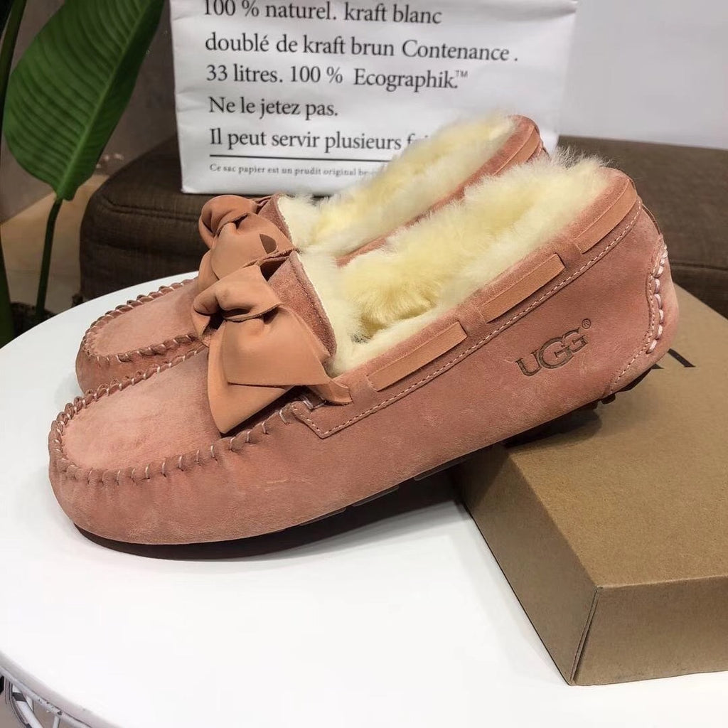 0031 Bow-Tie Driving Loafers – Coral Pink