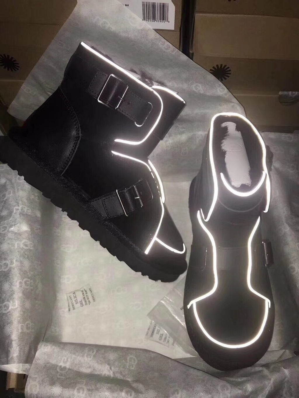 8358 Glow-in-the-Dark Moto Snow Boots – Black (In Stock)