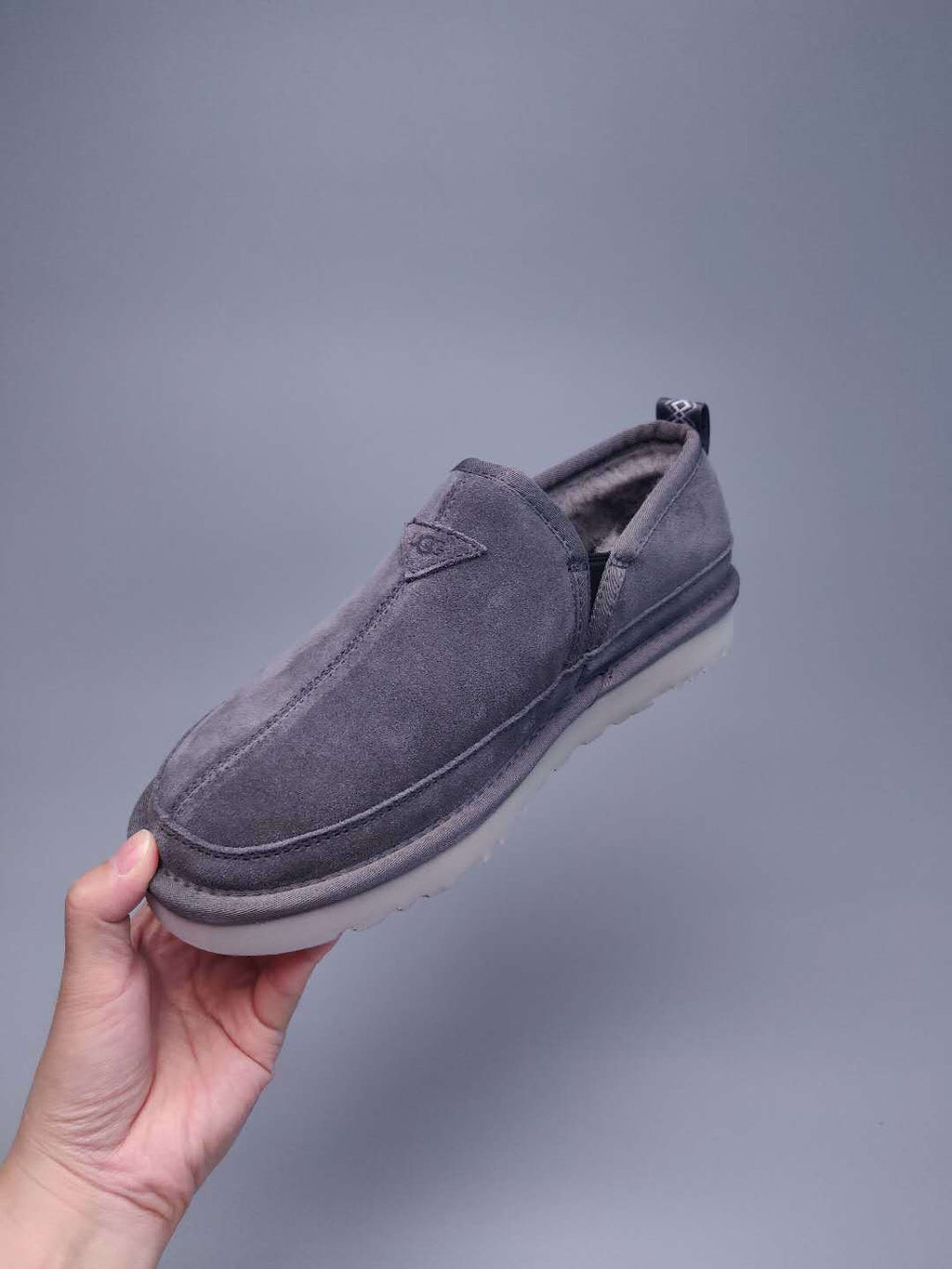 3455 Slip-On Low-Top Men’s Boots – Grey (In Stock)
