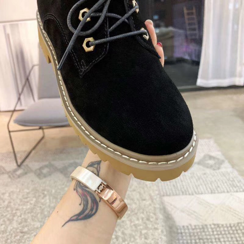 168 Lace-Up Martin Boots – Black