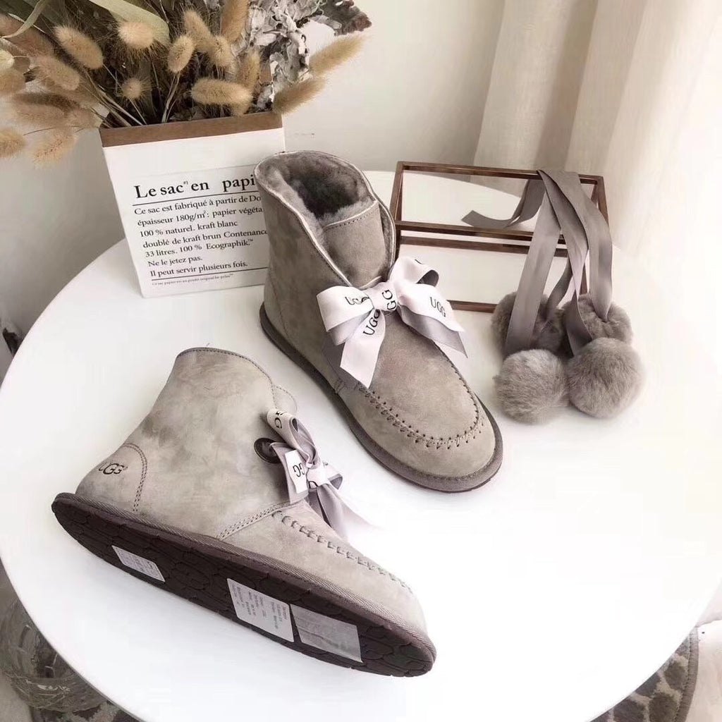 7541 New Pom-Pom Double Ribbon Shoes – 2-in-1 Style (Grey)