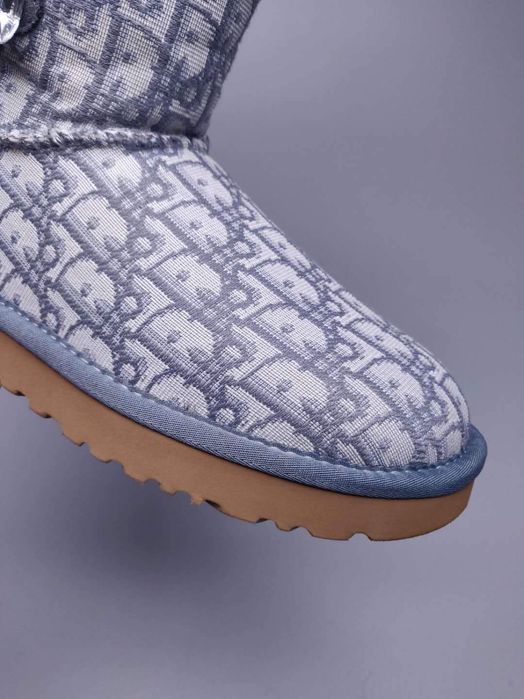 6554 Dior-Inspired Woven Texture Boots – Grey (In Stock)