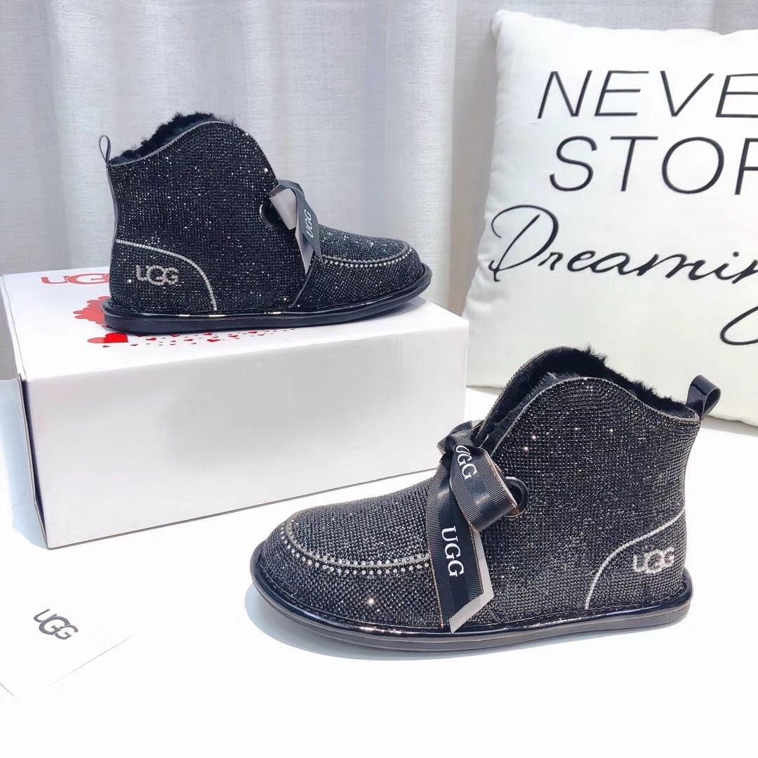 7589 Full Crystal Pom-Pom Ribbon 2-Way Boots – Black (In Stock)
