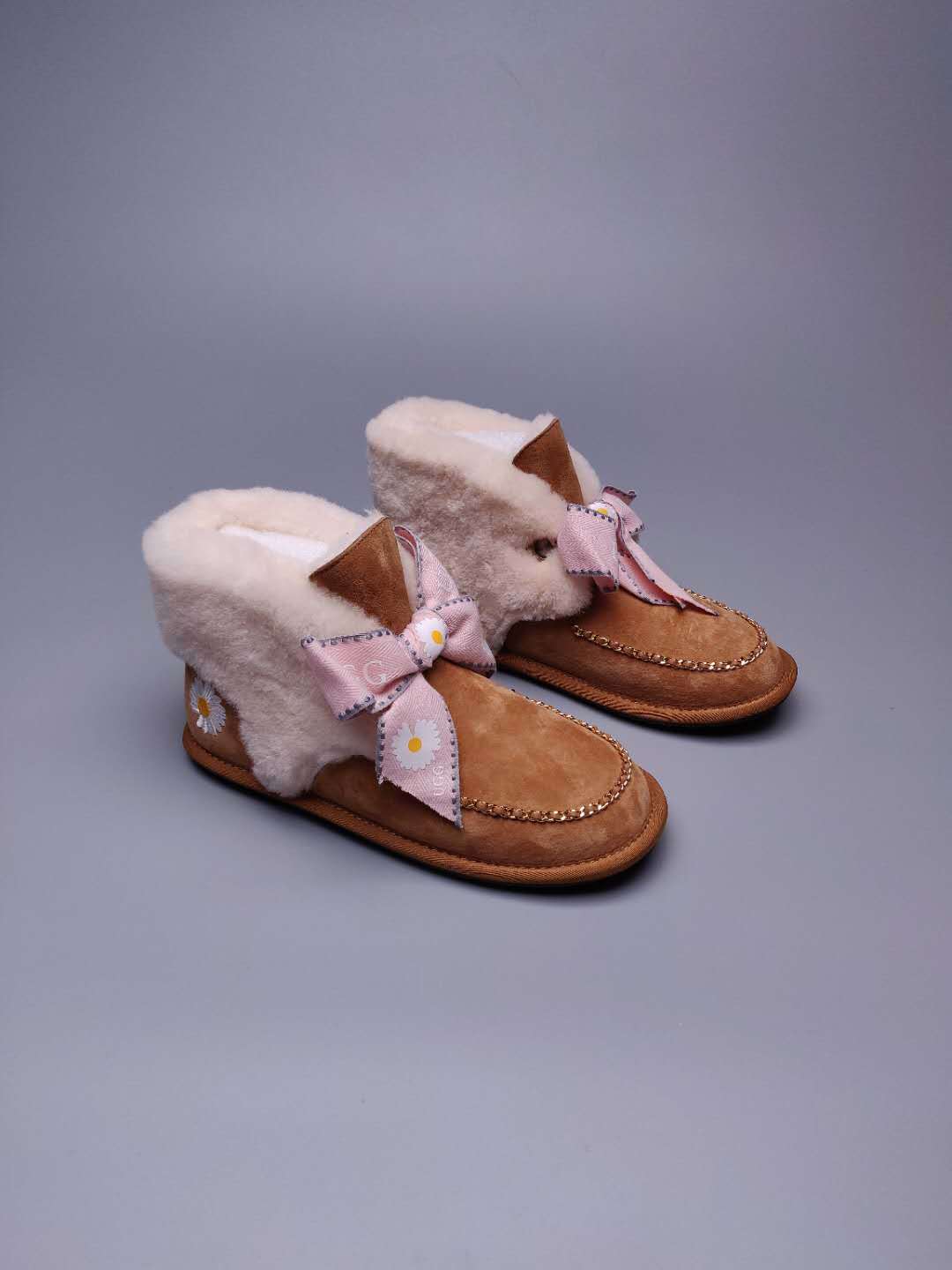 7888 Daisy Chain Ribbon Boots – Chestnut (In Stock)