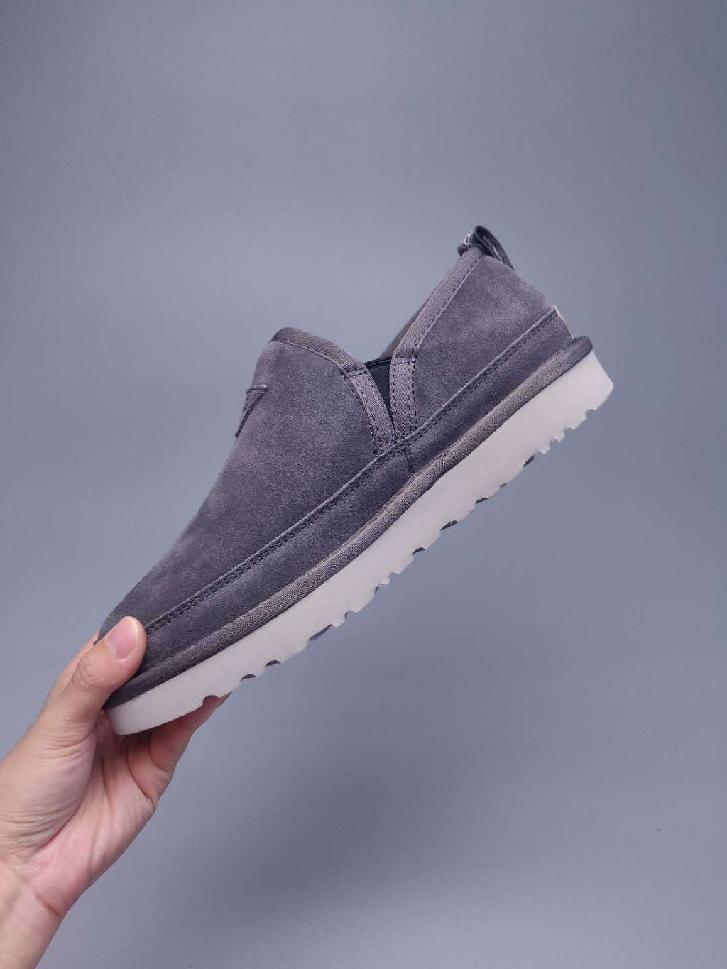 3455 Slip-On Low-Top Men’s Boots – Grey (In Stock)