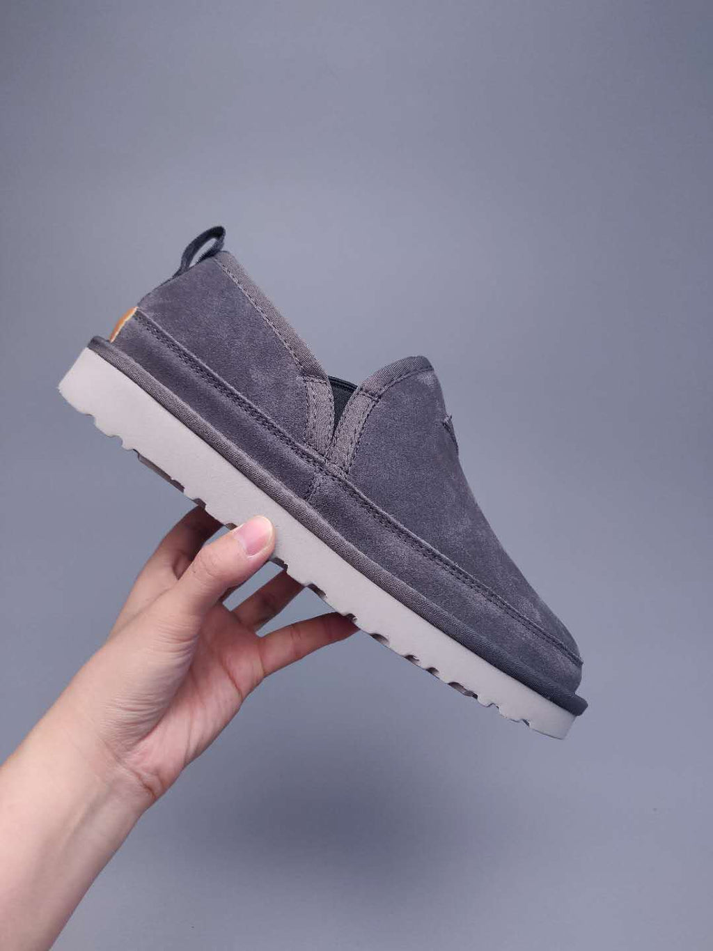 3455 Slip-On Low-Top Men’s Boots – Grey (In Stock)