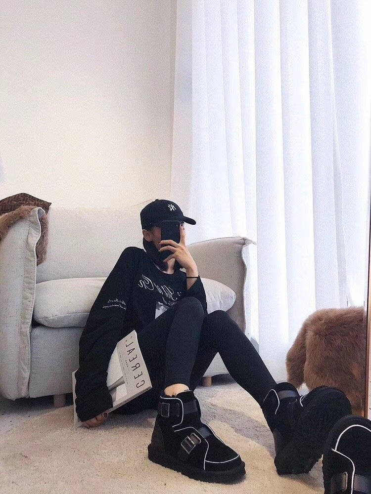 8358 Glow-in-the-Dark Moto Snow Boots – Black (In Stock)
