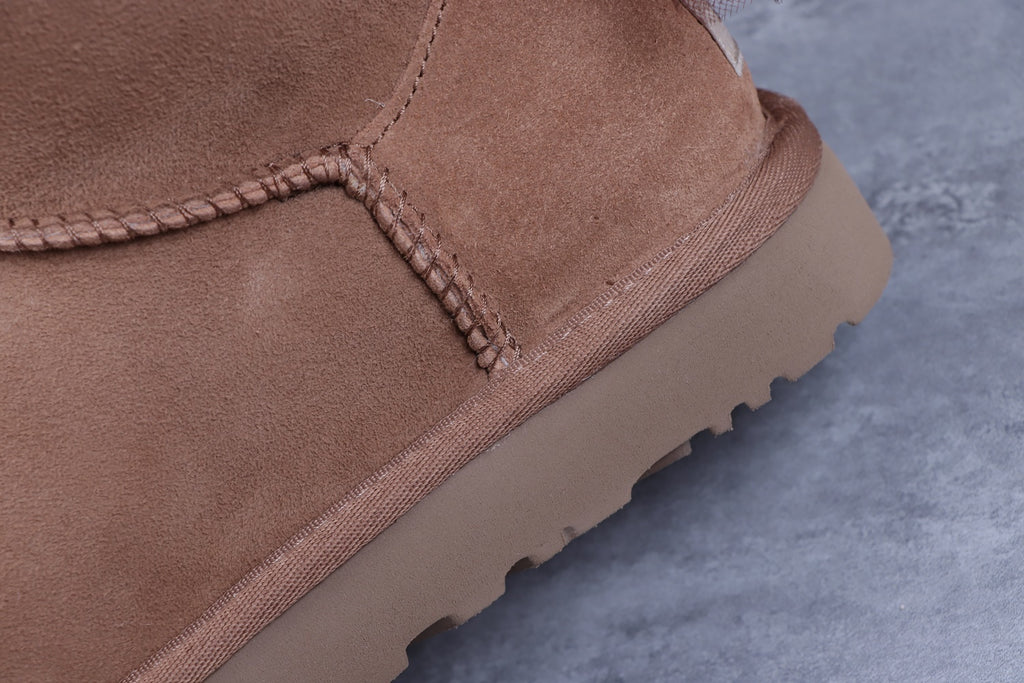 9994 Classic Mini II Mesh Bow Boots – Chestnut (In Stock)
