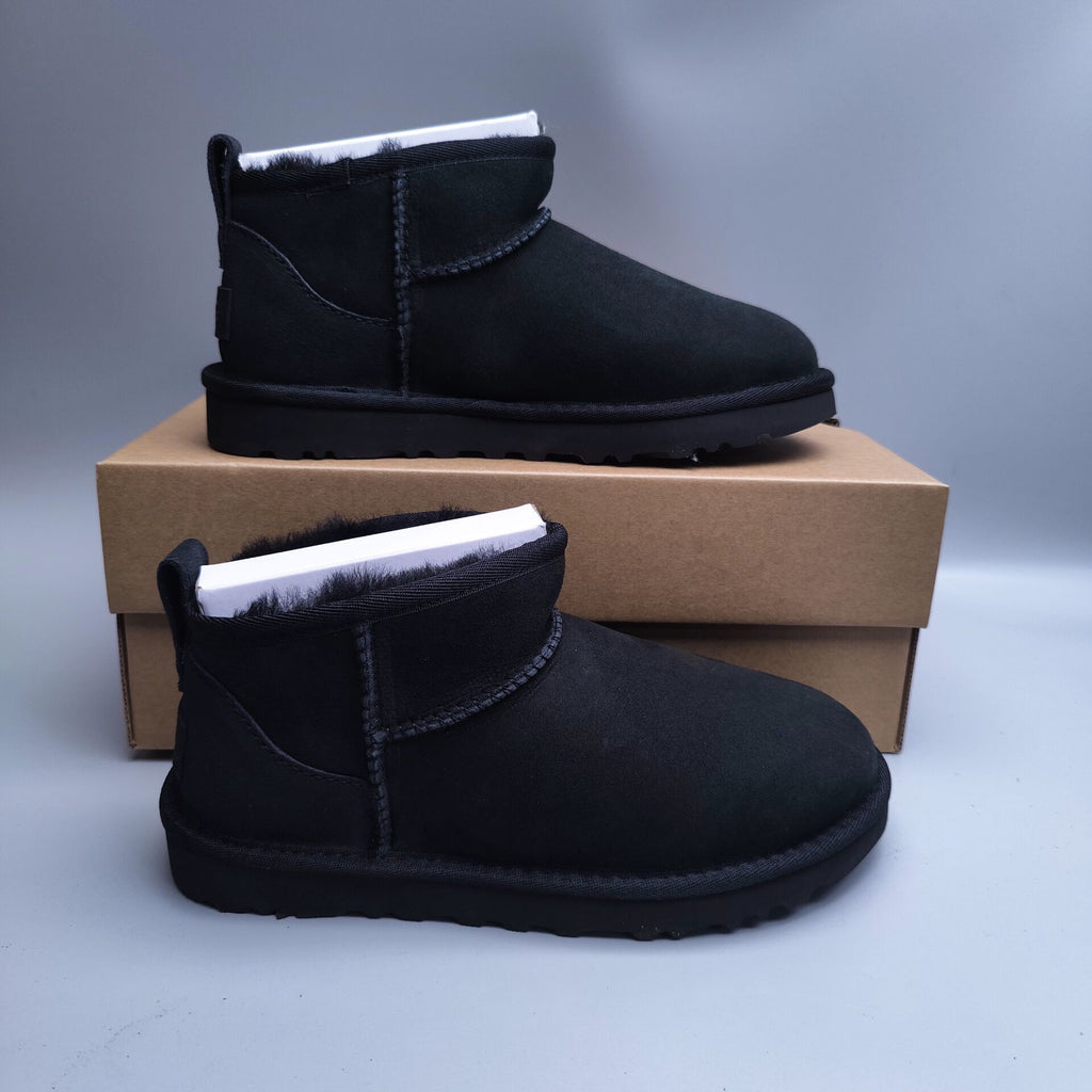 6109 Celebrity Style Boots – Black (In Stock)