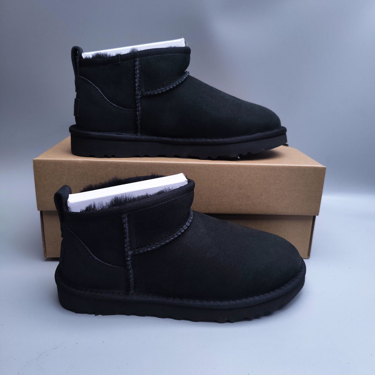 6109 Celebrity Style Boots – Black (In Stock)