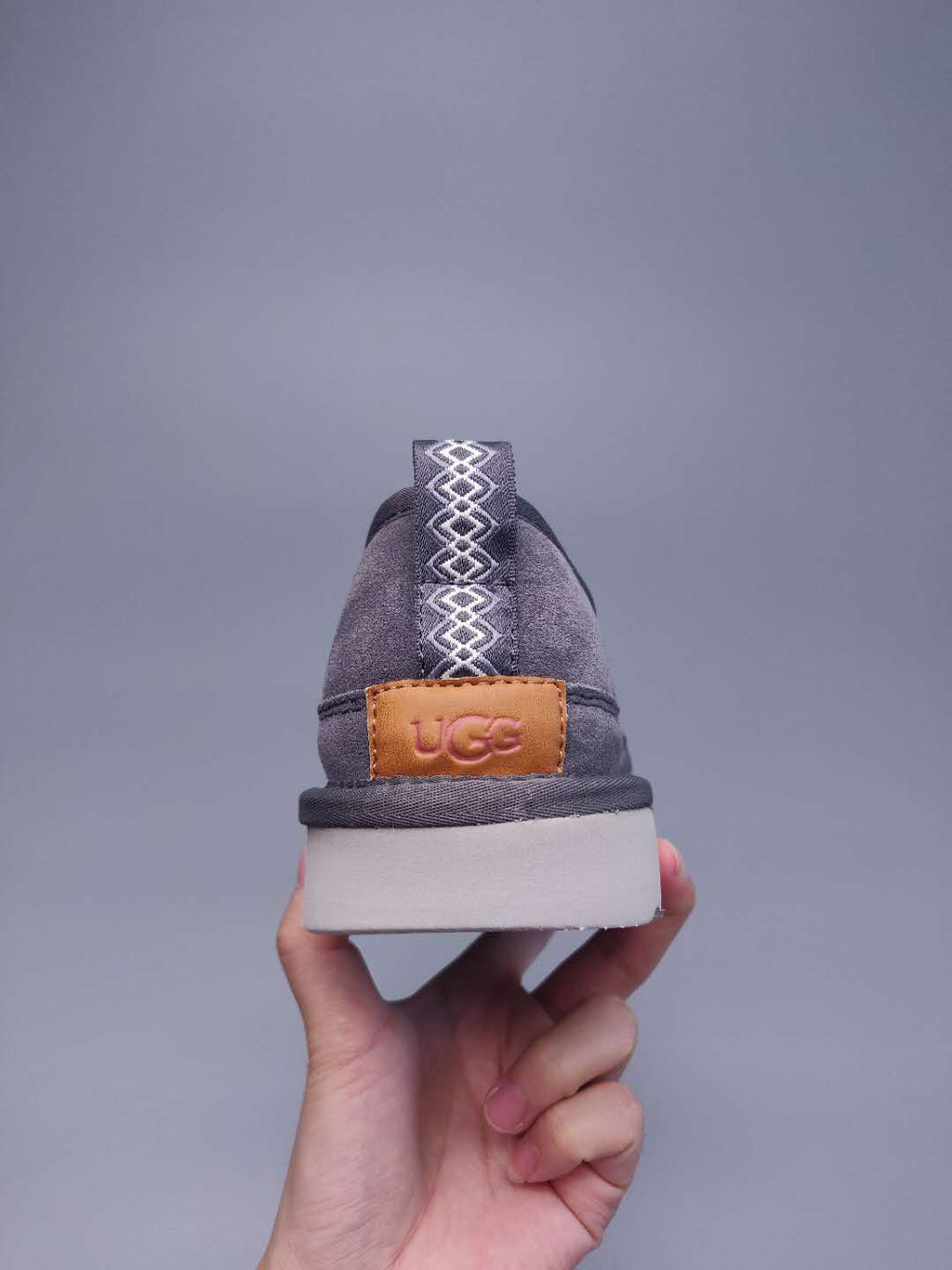 3455 Slip-On Low-Top Men’s Boots – Grey (In Stock)
