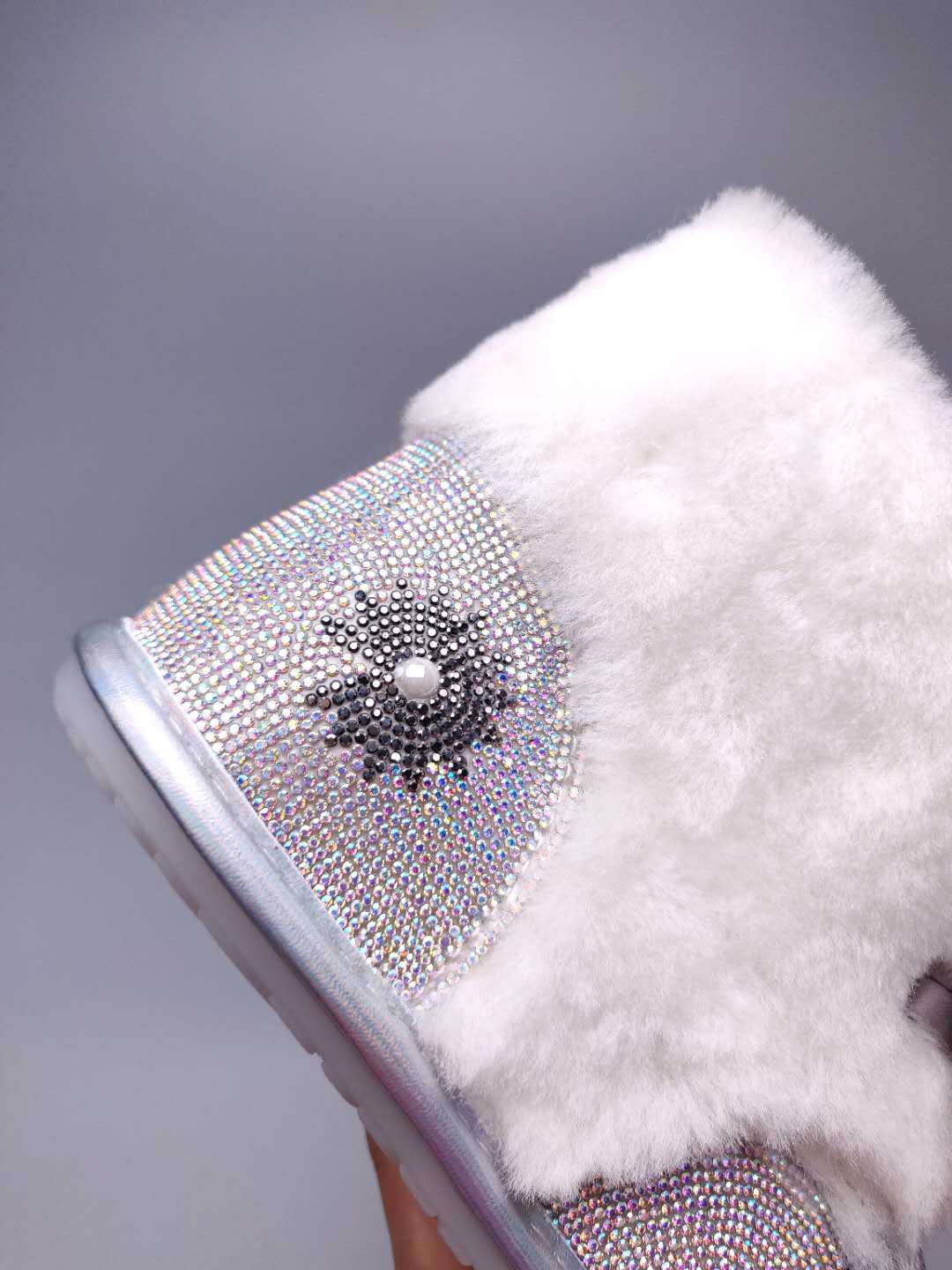 7888 Daisy Crystal Ribbon Boots – Iridescent (In Stock)