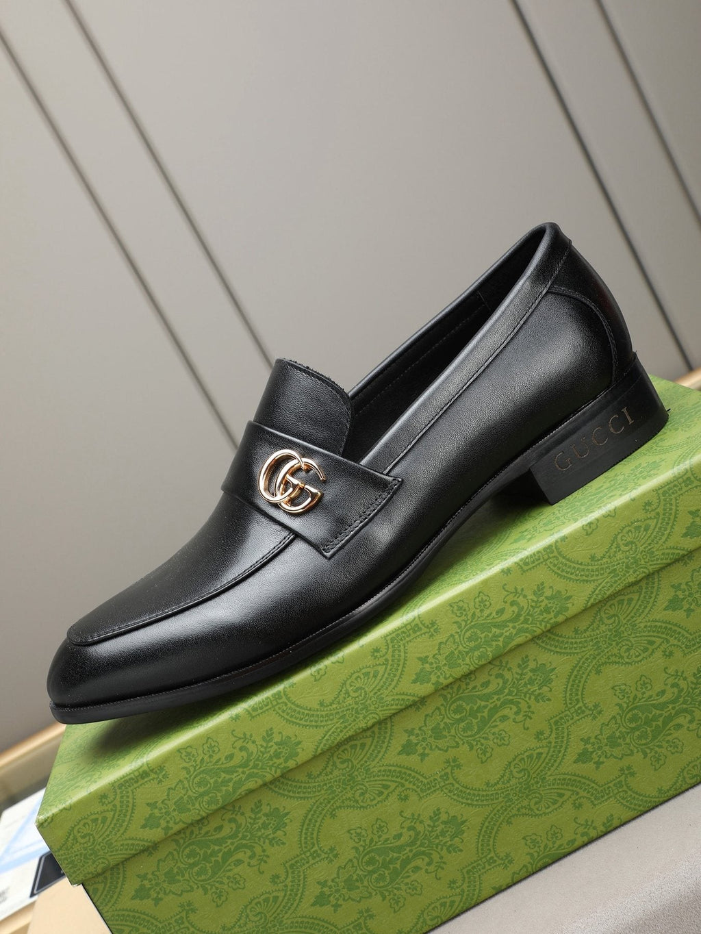 Gucci Black Logo-Hardware Loafers