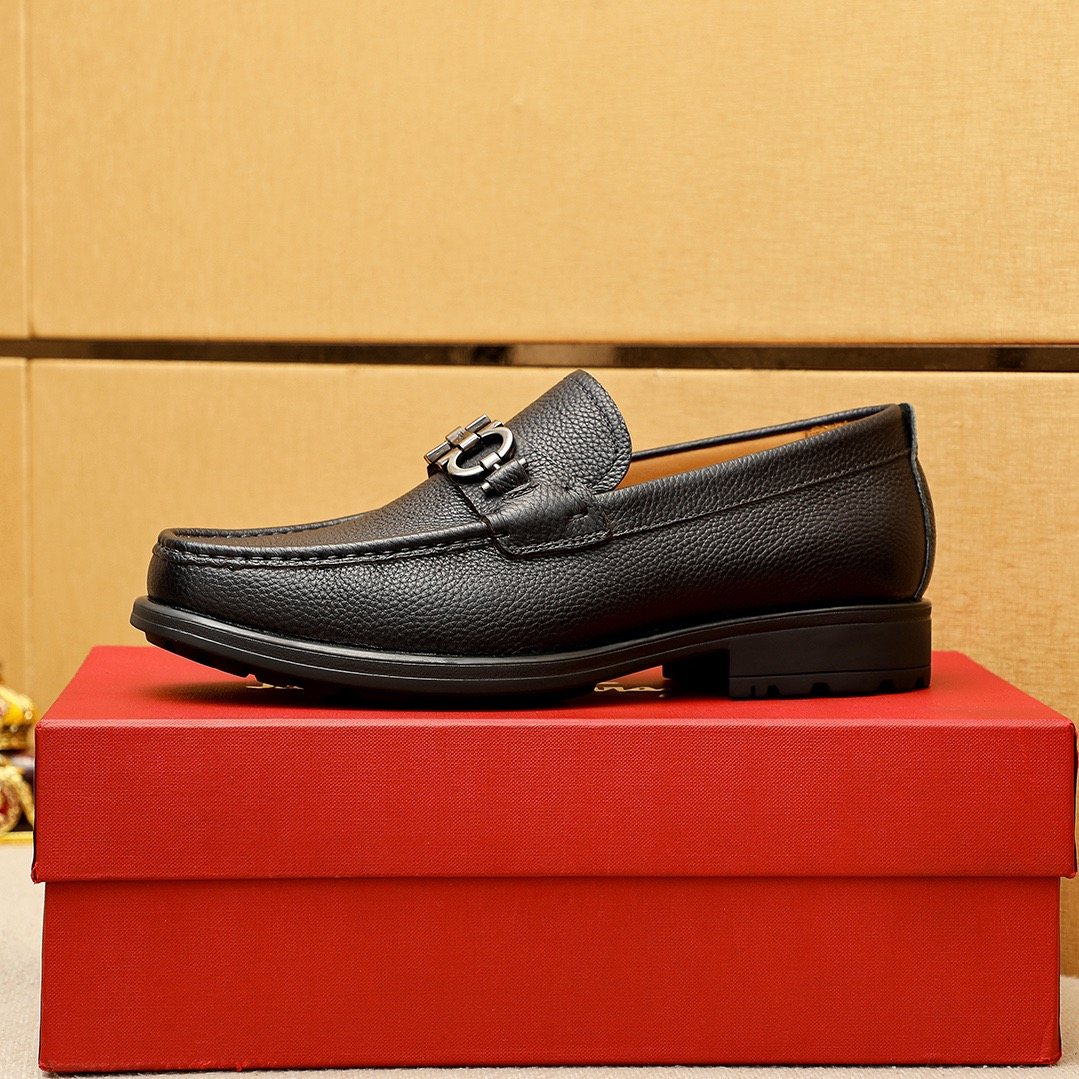 Ferragamo Black Bit Loafers