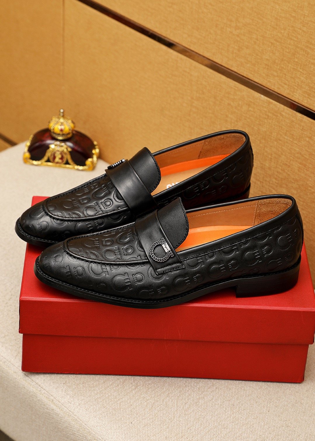 Ferragamo Men's Embossed Buckle Loafers